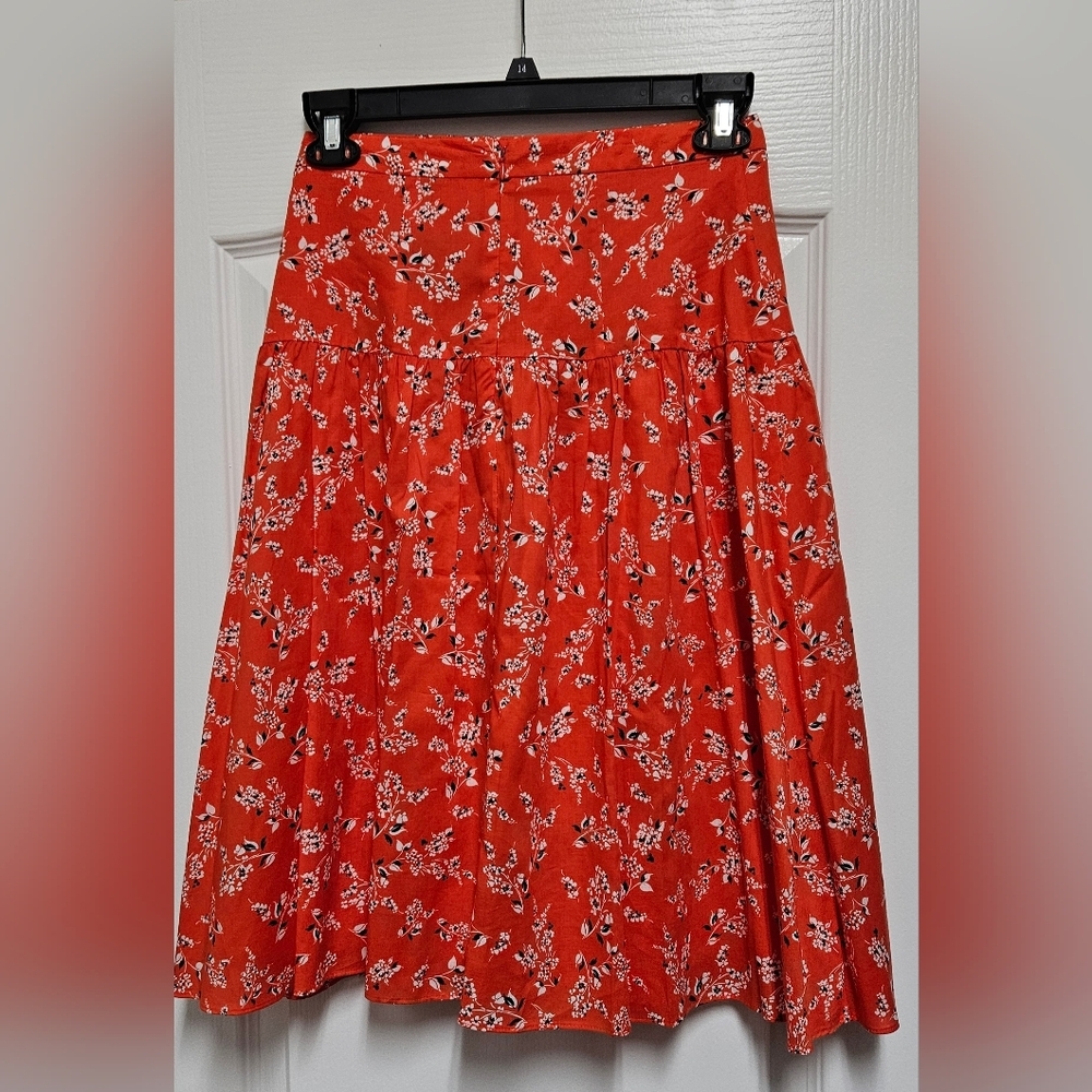 Ann Taylor Petite 2P Red/Orange Floral A-Line Midi Skirt - Picture 2 of 5